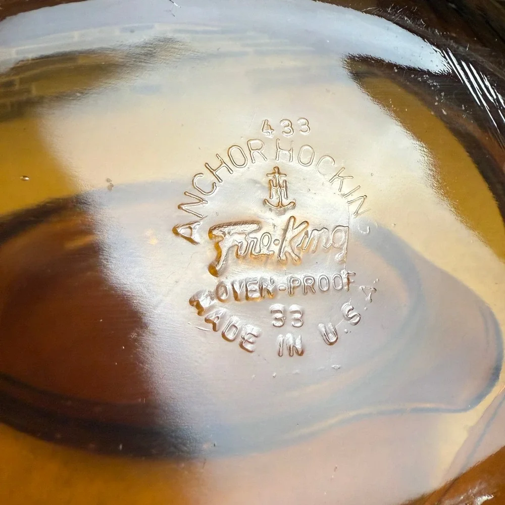 VTG Anchor Hocking Fire-King‎ Amber Glass Casserole Dish with Lid Oven-Proof USA